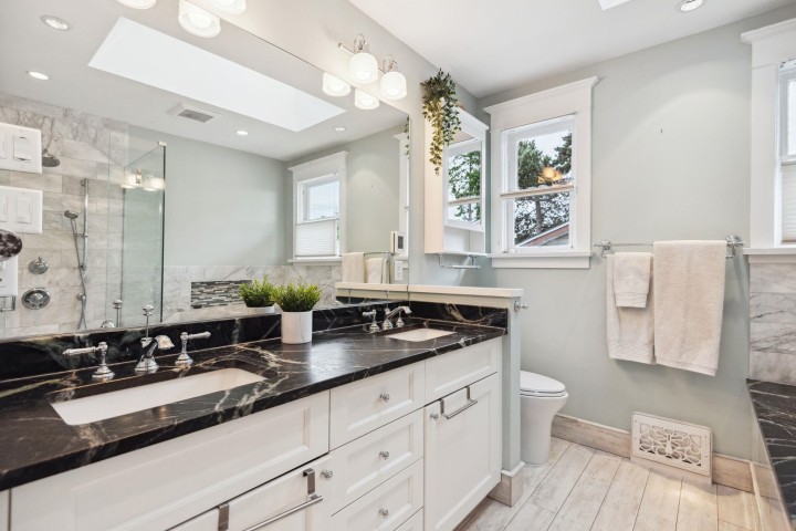 Photo 26 at 346 E 5th Street, Lower Lonsdale, North Vancouver