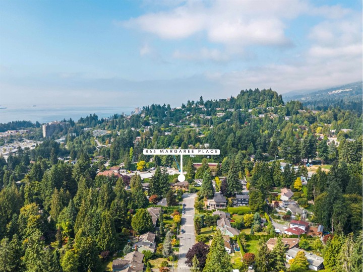 Photo 39 at 865 Margaree Place, Cedardale, West Vancouver
