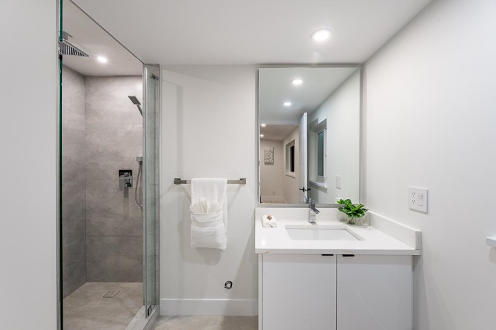 Photo 17 at 531 Greenway Avenue, Upper Delbrook, North Vancouver