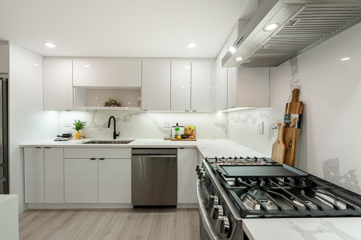 Photo 32 at 531 Greenway Avenue, Upper Delbrook, North Vancouver