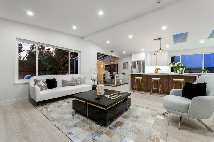 Photo 5 at 531 Greenway Avenue, Upper Delbrook, North Vancouver