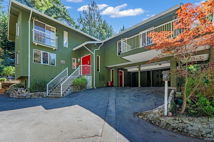 Photo 33 at 3845 Bayridge Avenue, Bayridge, West Vancouver