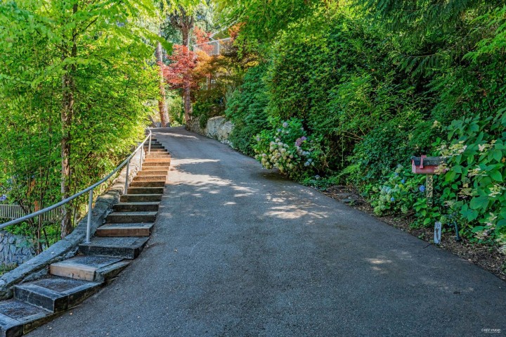 Photo 40 at 3845 Bayridge Avenue, Bayridge, West Vancouver