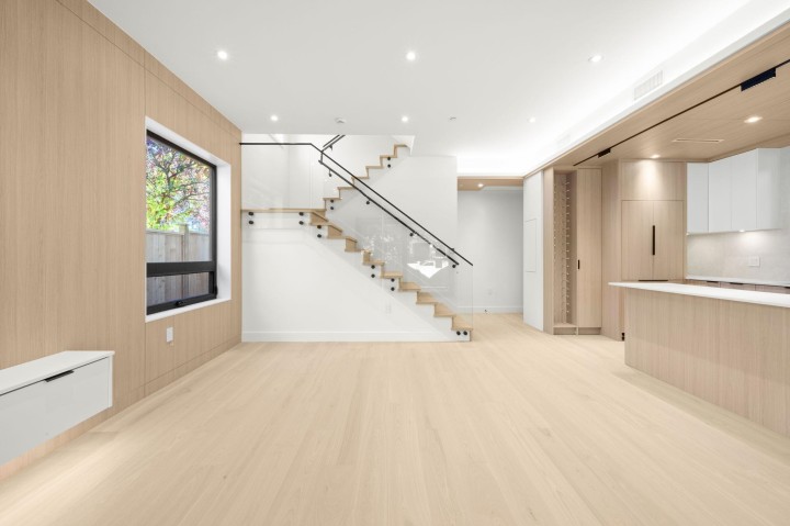 Photo 3 at 3904 W 23rd Avenue, Dunbar, Vancouver West