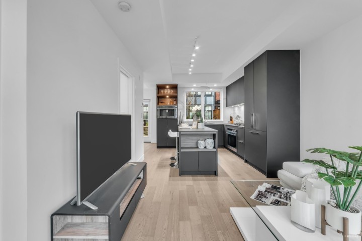 Photo 4 at 118 - 2070 Curling Road, Pemberton NV, North Vancouver