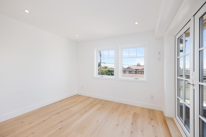 Photo 13 at 265 W 6th Street, Lower Lonsdale, North Vancouver