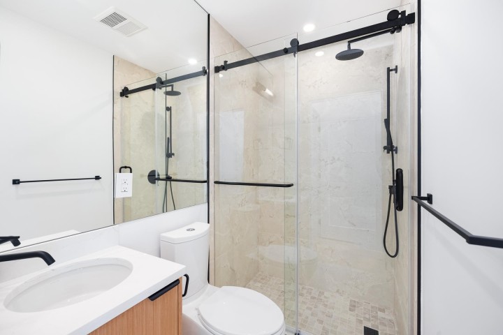 Photo 10 at 265 W 6th Street, Lower Lonsdale, North Vancouver