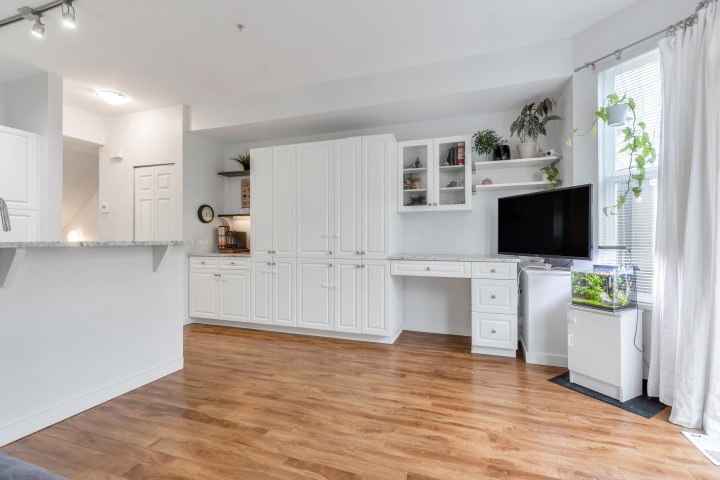 Photo 9 at 8533 Aquitania Place, South Marine, Vancouver East