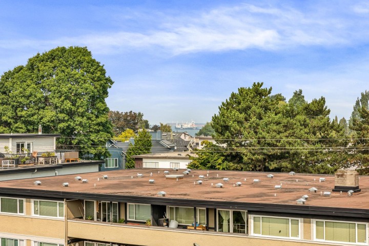 Photo 22 at 207 - 2025 W 2nd Avenue, Kitsilano, Vancouver West