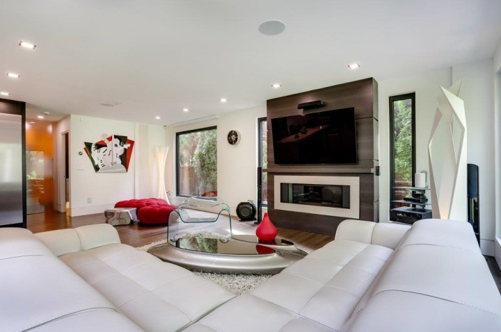 Photo 13 at 4577 Capilano Road, Canyon Heights NV, North Vancouver