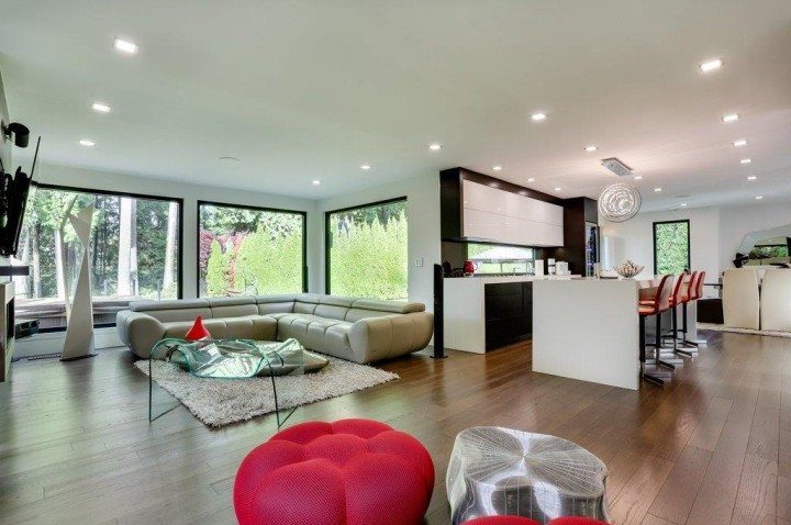 Photo 12 at 4577 Capilano Road, Canyon Heights NV, North Vancouver