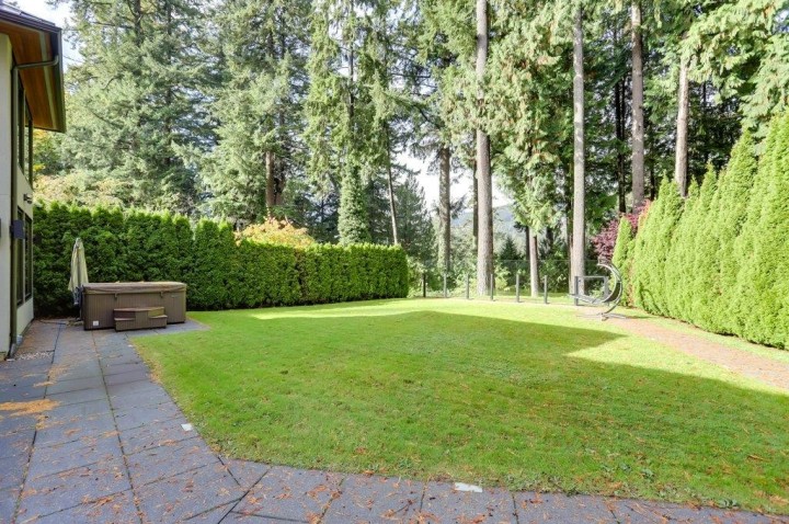 Photo 34 at 4577 Capilano Road, Canyon Heights NV, North Vancouver