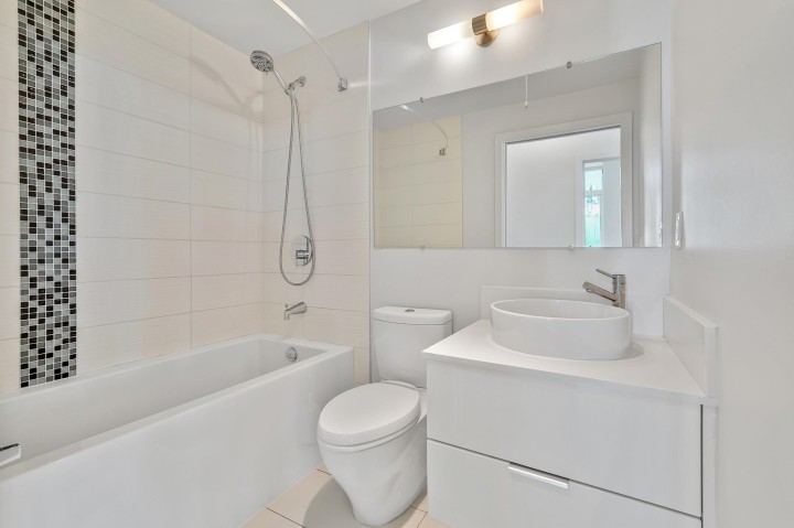 Photo 23 at 903 - 2788 Prince Edward Street, Mount Pleasant VE, Vancouver East