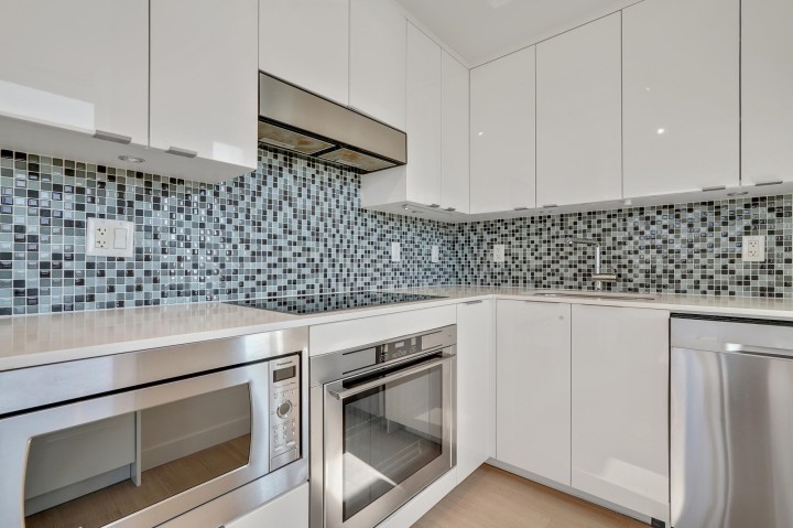 Photo 9 at 903 - 2788 Prince Edward Street, Mount Pleasant VE, Vancouver East