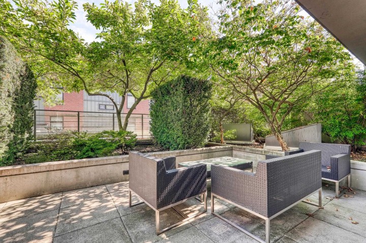 Photo 35 at 903 - 2788 Prince Edward Street, Mount Pleasant VE, Vancouver East