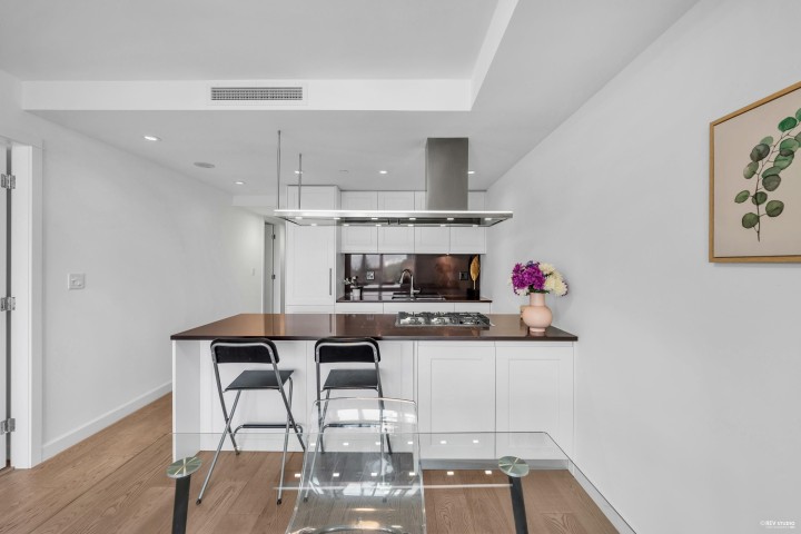 Photo 9 at 2303 - 3355 Binning Road, University VW, Vancouver West