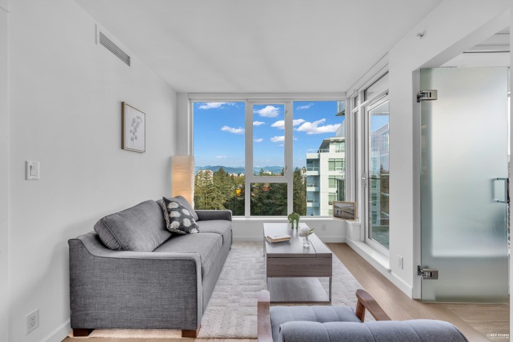 Photo 4 at 2303 - 3355 Binning Road, University VW, Vancouver West