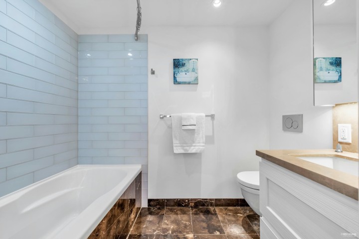 Photo 21 at 2303 - 3355 Binning Road, University VW, Vancouver West