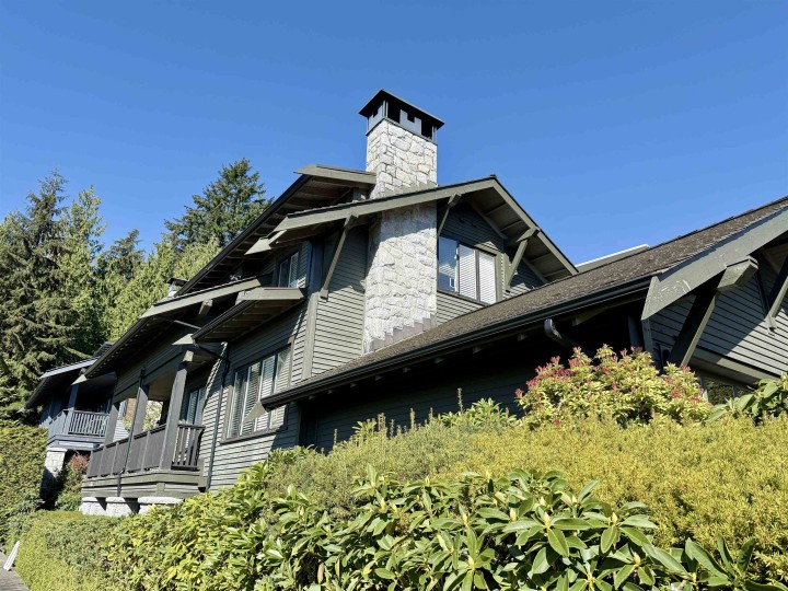 Photo 3 at 2276 Boulder Court, Whitby Estates, West Vancouver