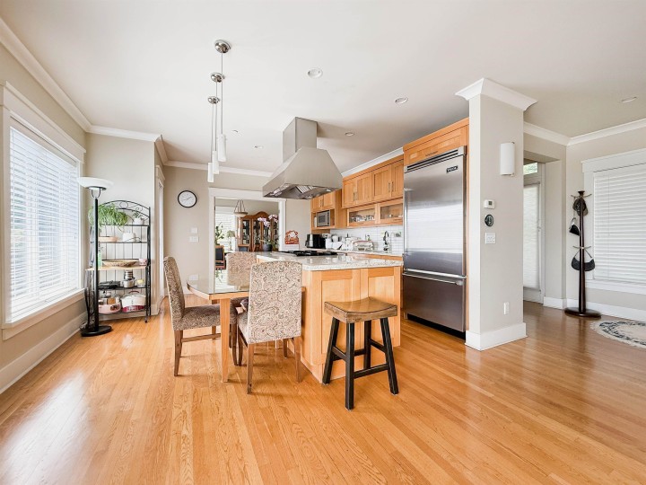 Photo 11 at 2276 Boulder Court, Whitby Estates, West Vancouver