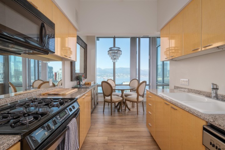 Photo 12 at PH2 - 1288 W Georgia Street, West End VW, Vancouver West