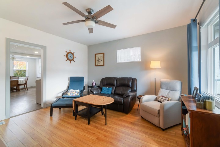 Photo 6 at 2235 East 52nd Avenue, Killarney VE, Vancouver East