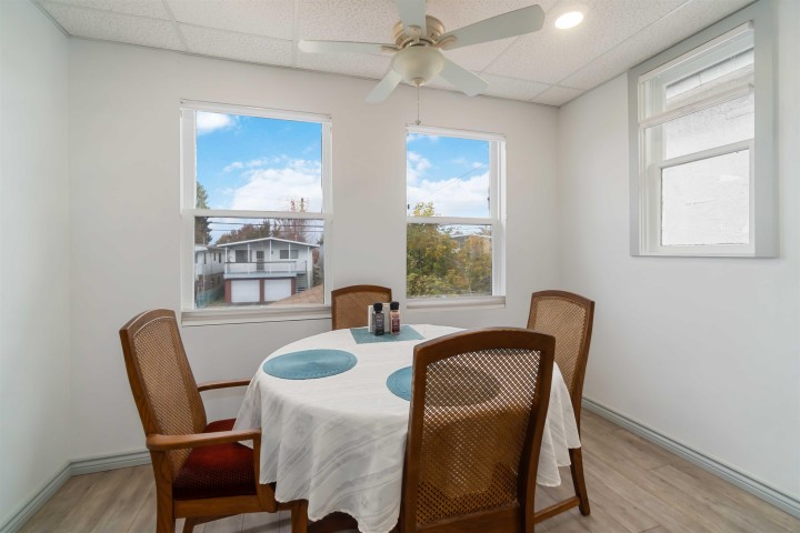 Photo 11 at 2235 East 52nd Avenue, Killarney VE, Vancouver East