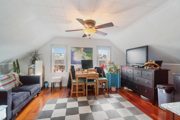 Photo 19 at 2235 East 52nd Avenue, Killarney VE, Vancouver East