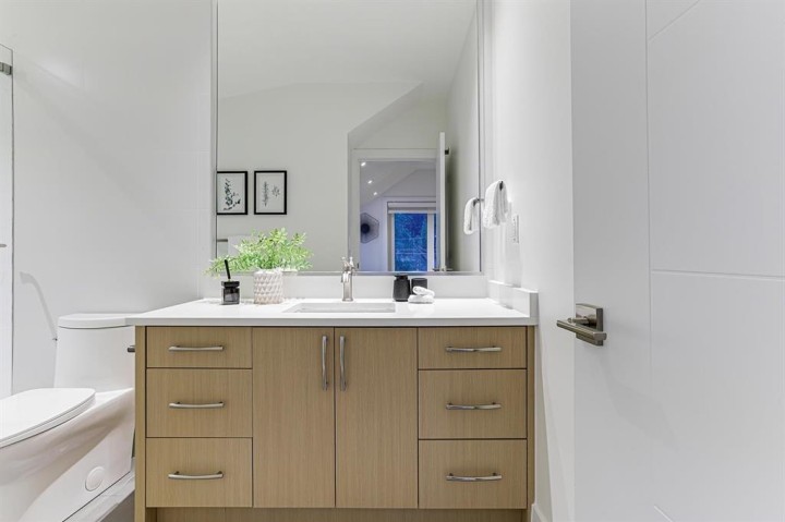 Photo 19 at 1943 E 6th Avenue, Grandview Woodland, Vancouver East