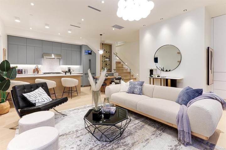 Photo 4 at 1943 E 6th Avenue, Grandview Woodland, Vancouver East