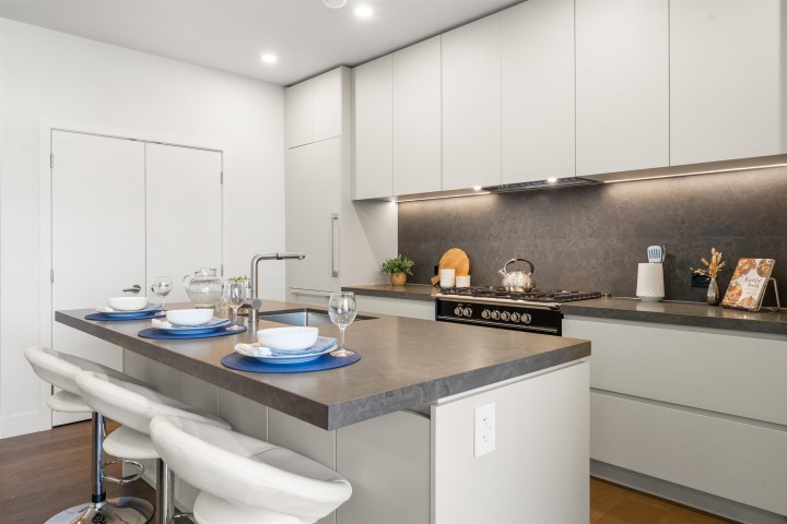 Photo 7 at 1 - 620 E 46th Avenue, Fraser VE, Vancouver East