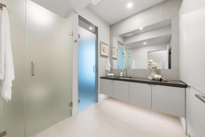 Photo 28 at 1 - 620 E 46th Avenue, Fraser VE, Vancouver East