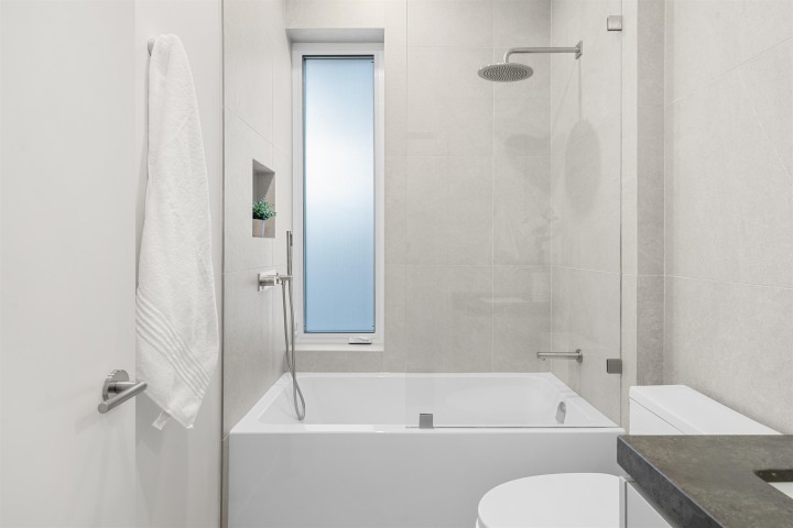 Photo 24 at 1 - 620 E 46th Avenue, Fraser VE, Vancouver East