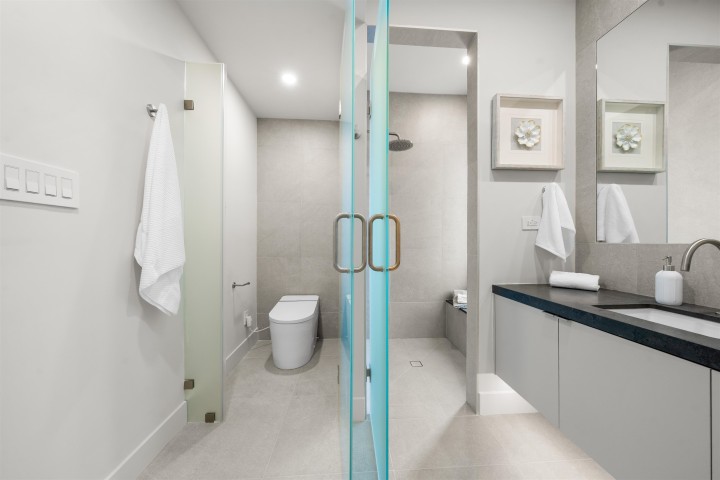 Photo 30 at 1 - 620 E 46th Avenue, Fraser VE, Vancouver East