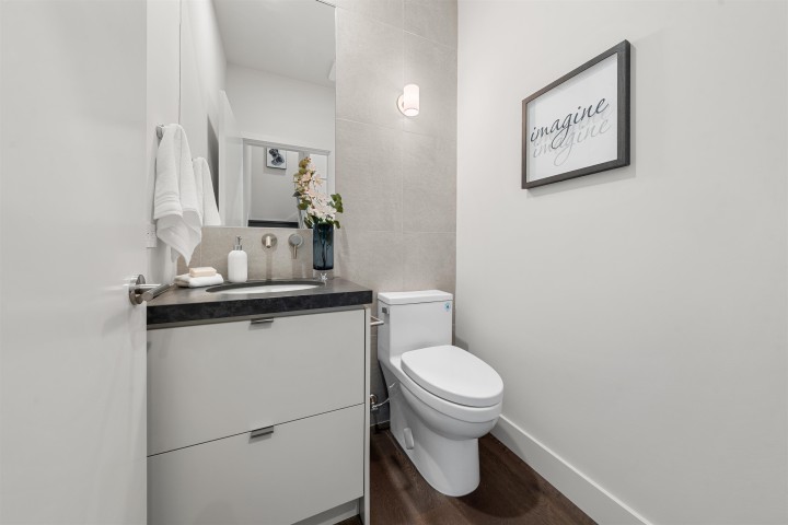 Photo 18 at 1 - 620 E 46th Avenue, Fraser VE, Vancouver East