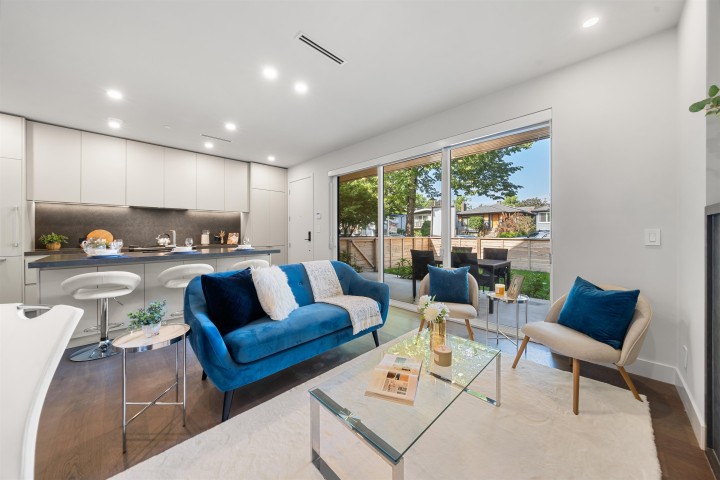 Photo 4 at 1 - 620 E 46th Avenue, Fraser VE, Vancouver East