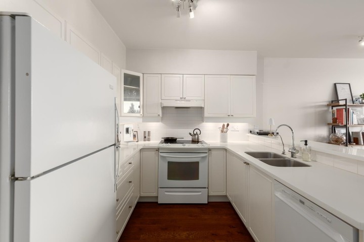 Photo 3 at 507 - 1888 York Avenue, Kitsilano, Vancouver West