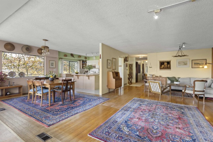 Photo 13 at 3555 Quadra Street, Dunbar, Vancouver West