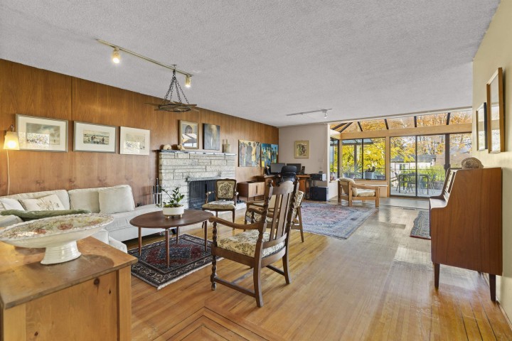 Photo 7 at 3555 Quadra Street, Dunbar, Vancouver West