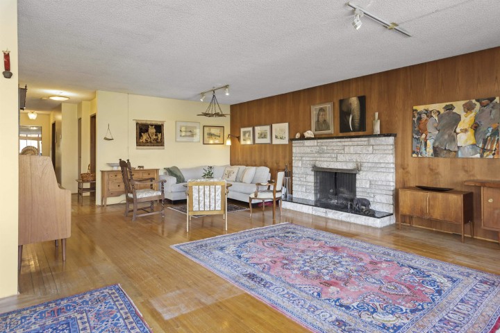 Photo 9 at 3555 Quadra Street, Dunbar, Vancouver West