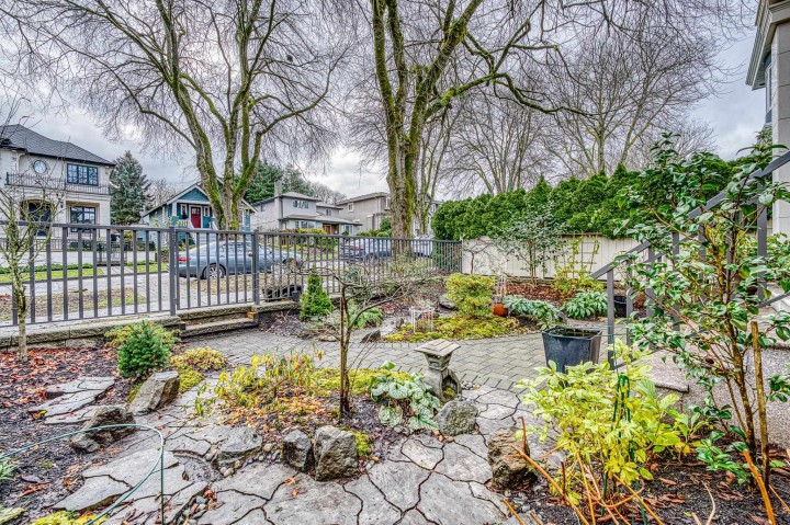 Photo 3 at 3537 W 18th Avenue, Dunbar, Vancouver West