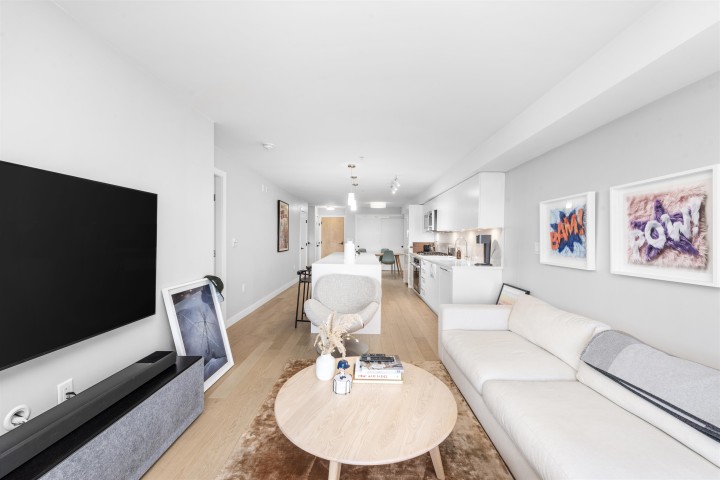 Photo 6 at 406 - 2508 Fraser Street, Mount Pleasant VE, Vancouver East