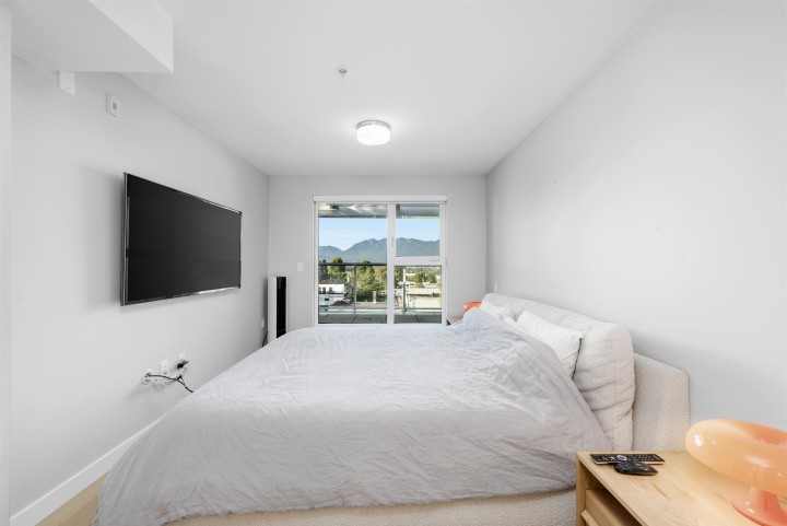 Photo 13 at 406 - 2508 Fraser Street, Mount Pleasant VE, Vancouver East