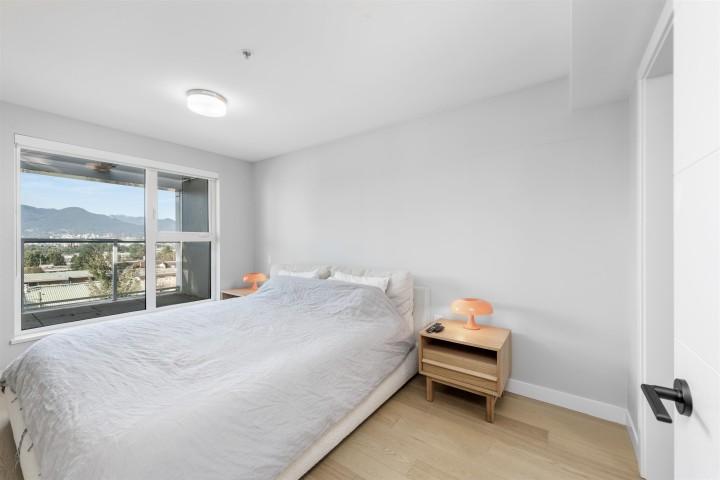 Photo 12 at 406 - 2508 Fraser Street, Mount Pleasant VE, Vancouver East