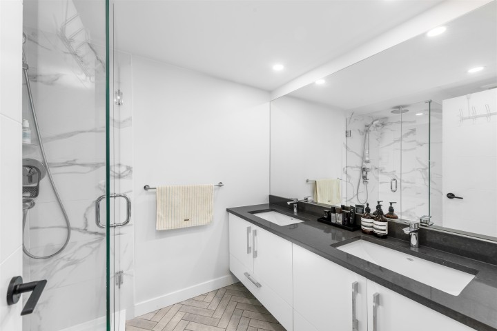 Photo 14 at 406 - 2508 Fraser Street, Mount Pleasant VE, Vancouver East