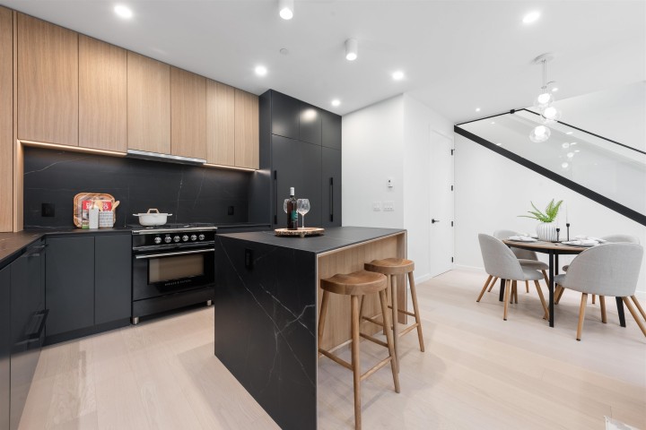 Photo 6 at 1 - 2764 W 14th Avenue, Kitsilano, Vancouver West