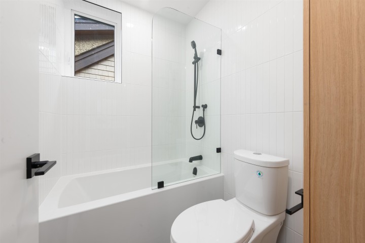 Photo 20 at 1 - 2764 W 14th Avenue, Kitsilano, Vancouver West