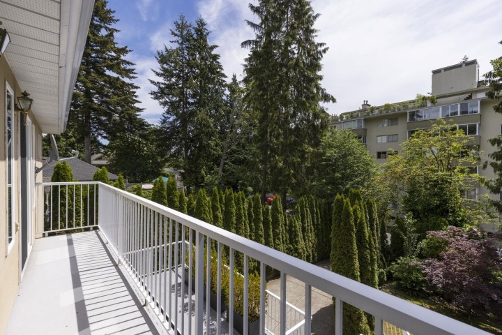 Photo 26 at 1426 Fulton Avenue, Ambleside, West Vancouver