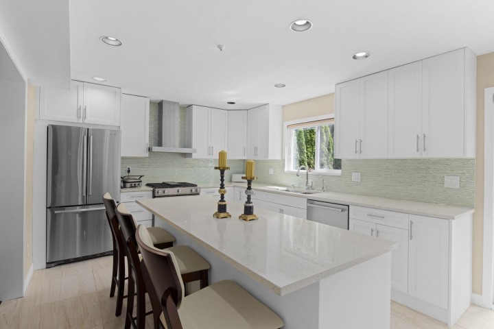 Photo 8 at 1426 Fulton Avenue, Ambleside, West Vancouver