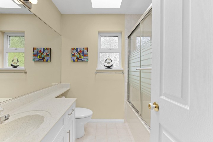 Photo 25 at 1426 Fulton Avenue, Ambleside, West Vancouver